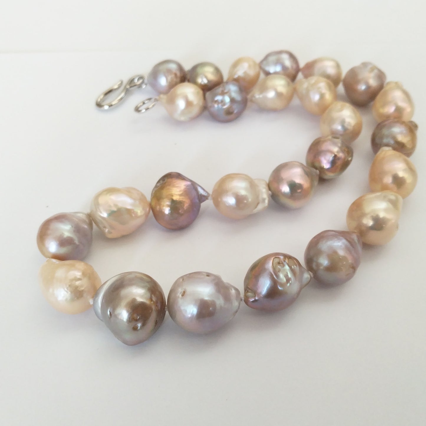Gorgeous 12-16mm Natural Nucleated Baroque Pearl Necklace choker 17"