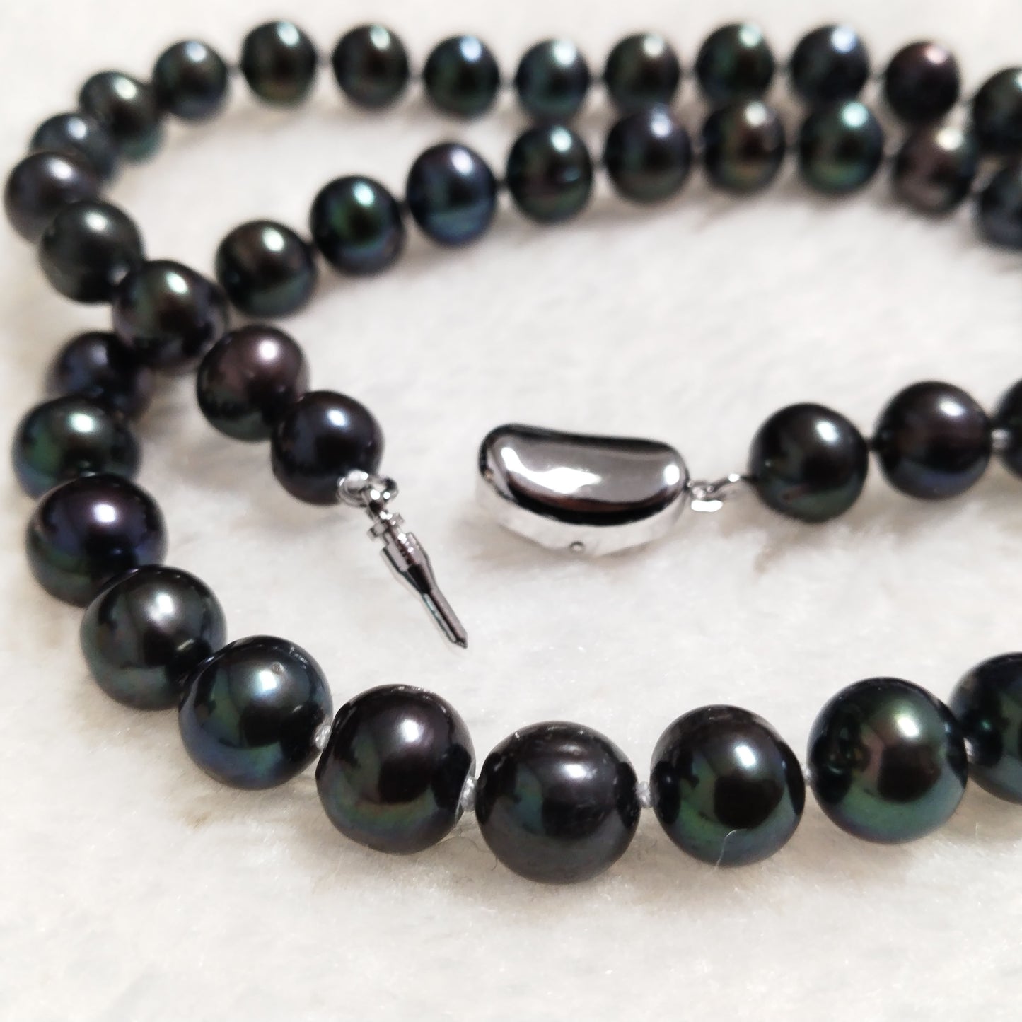 Genuine cultured pearl black necklace 17" 7-8mm round free shipping