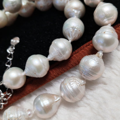 Baroque rice 10-11*11-13mm white natural pearl necklace