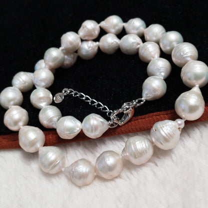 Baroque rice 10-11*11-13mm white natural pearl necklace