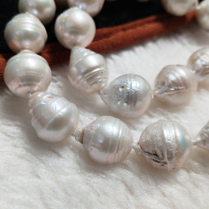 Baroque rice 10-11*11-13mm white natural pearl necklace