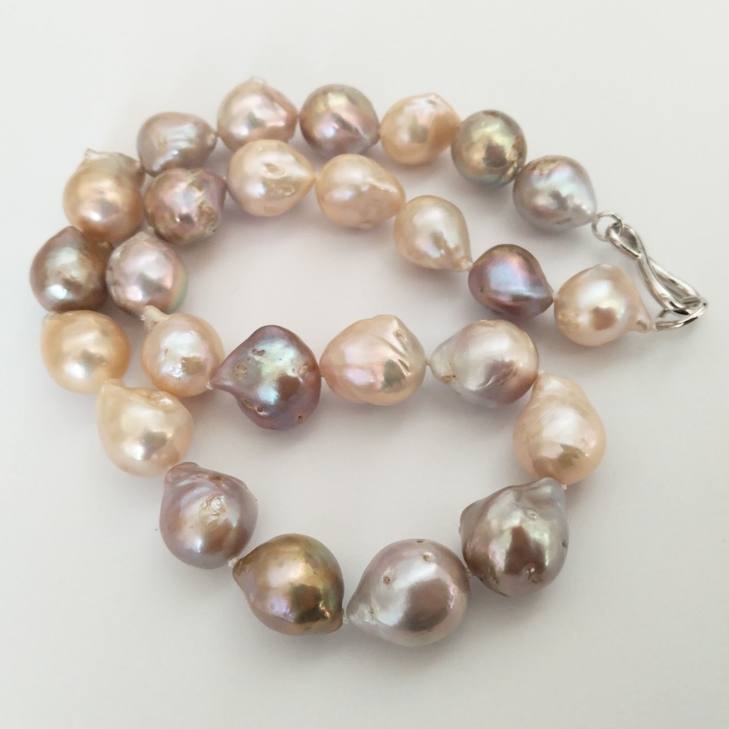 Gorgeous 12-16mm Natural Nucleated Baroque Pearl Necklace choker 17"